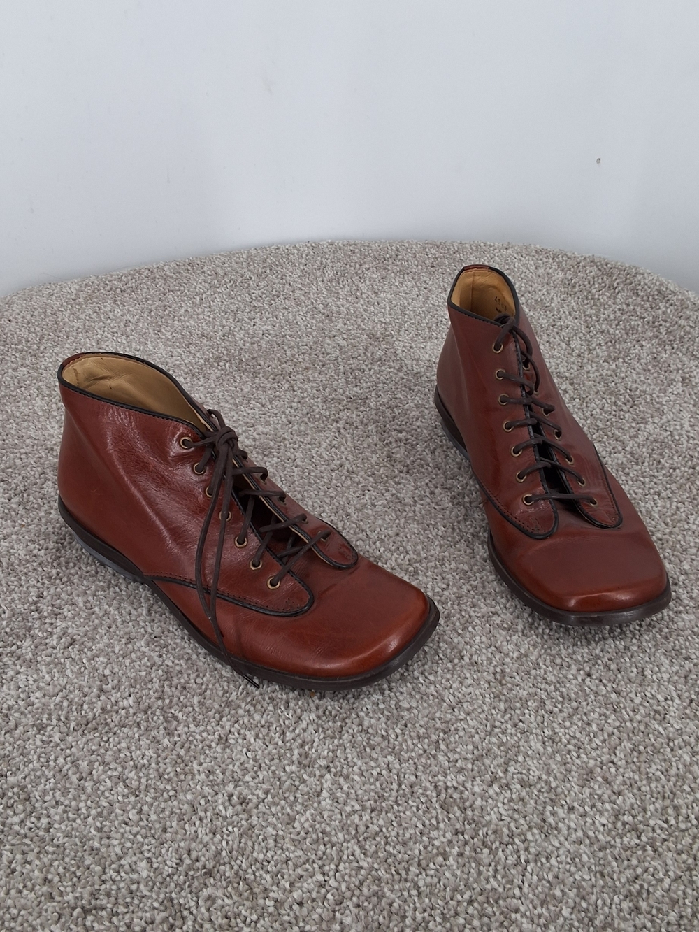 Giraudon Sz 36.5 Women's Brown Leather Lace-Up Ankle Boots